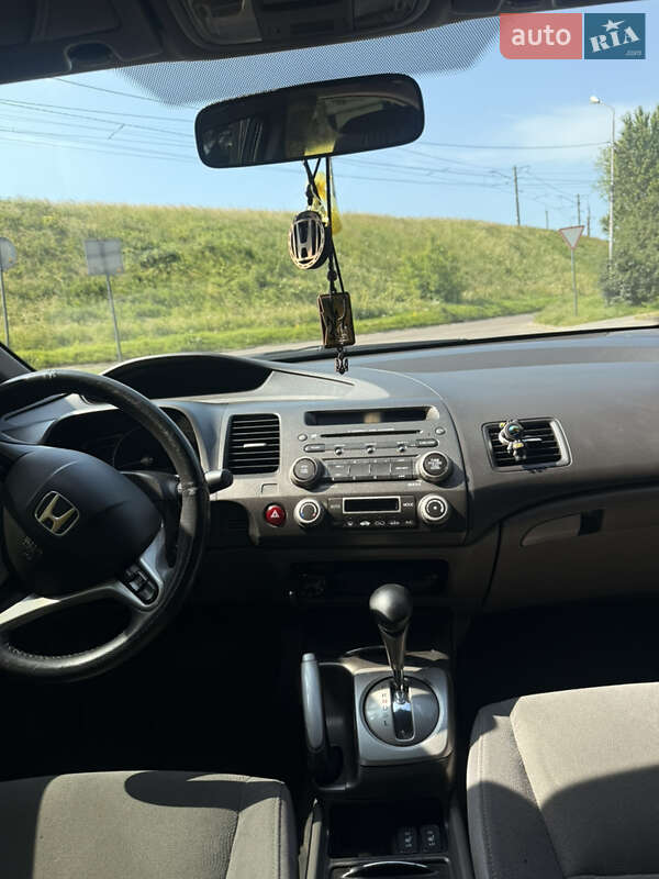 Седан Honda Civic 2008 в Львові