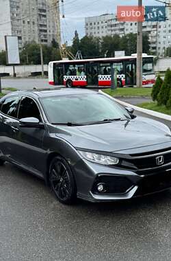 Хэтчбек Honda Civic 2017 в Харькове