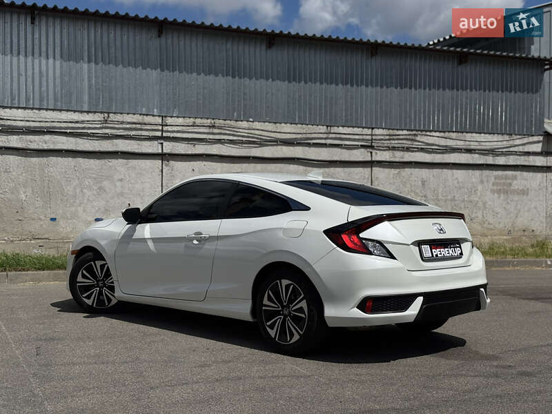 Купе Honda Civic 2016 в Киеве