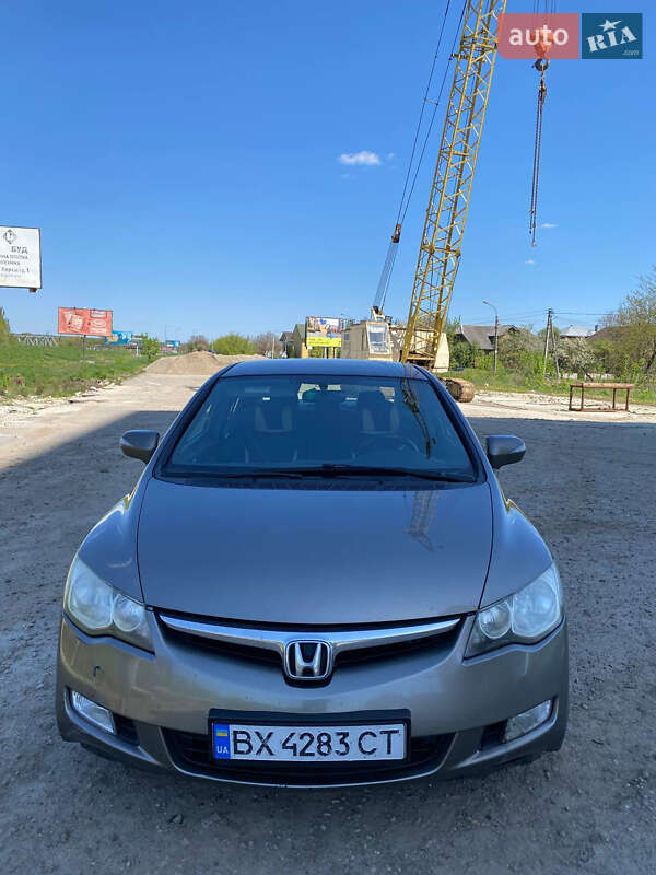 Хэтчбек Honda Civic 2008 в Ивано-Франковске
