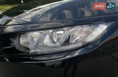 Седан Honda Civic 2016 в 