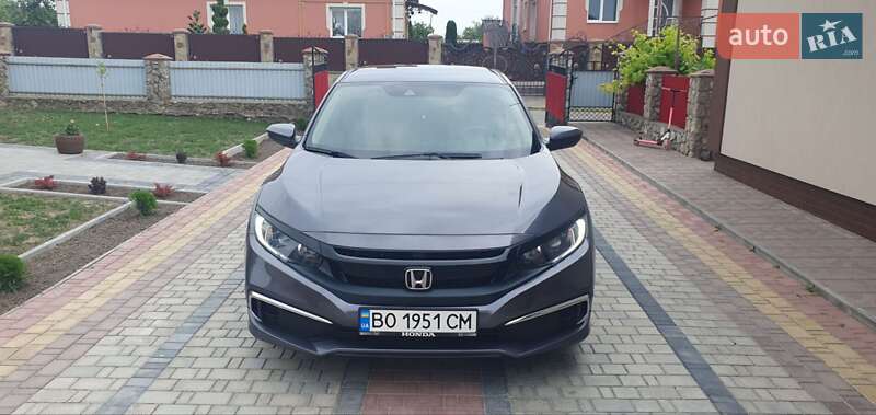 Седан Honda Civic 2019 в Зборове