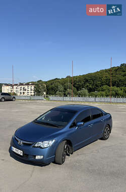 Седан Honda Civic 2007 в Киеве