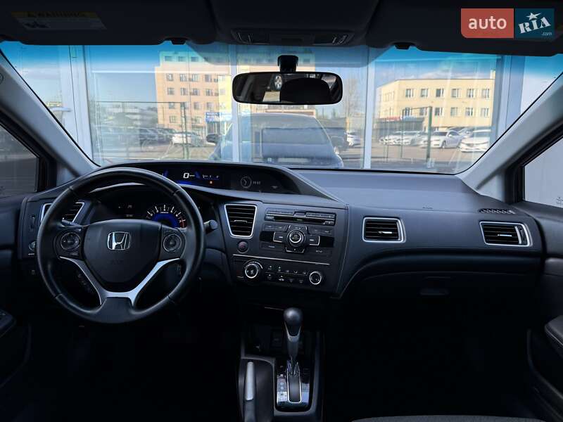 Седан Honda Civic 2014 в Киеве