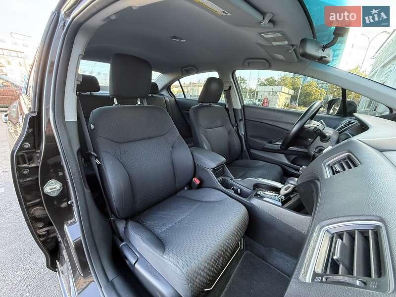 Седан Honda Civic 2014 в Киеве