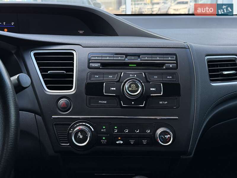 Седан Honda Civic 2014 в Киеве