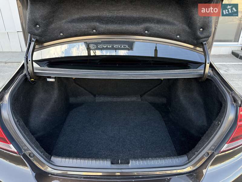 Седан Honda Civic 2014 в Киеве