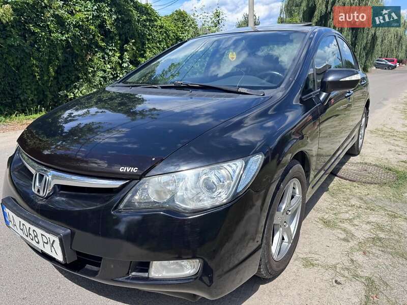 Седан Honda Civic 2008 в Киеве