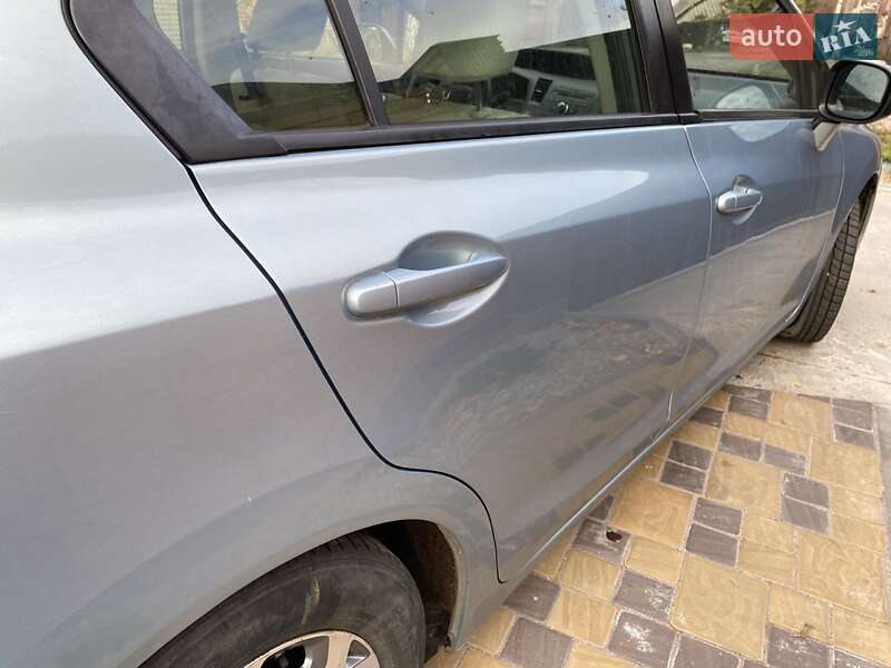 Седан Honda Civic 2012 в Каменском фото 4 Седан Honda Civic 2012 в Каменском