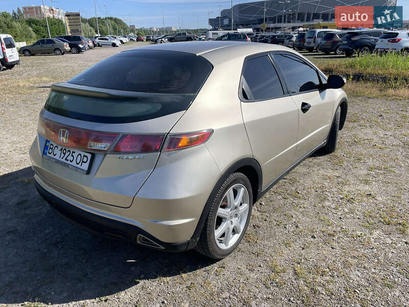 Хетчбек Honda Civic 2008 в Львові