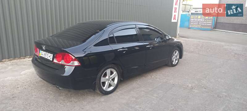 Седан Honda Civic 2008 в Киеве