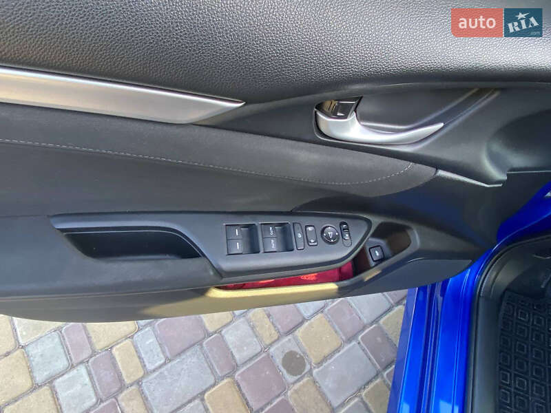Седан Honda Civic 2016 в Києві