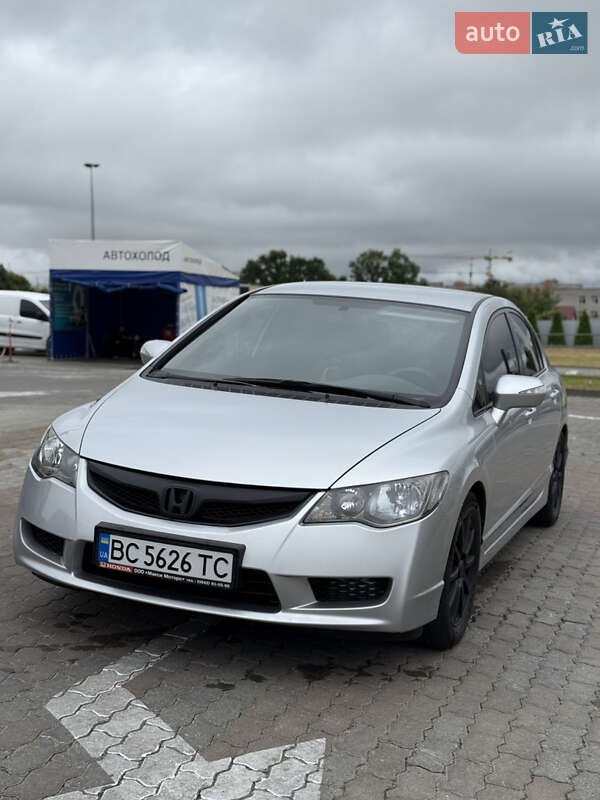 Седан Honda Civic 2011 в Львове