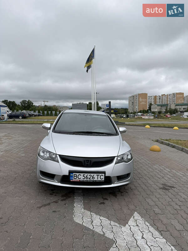 Седан Honda Civic 2011 в Львове