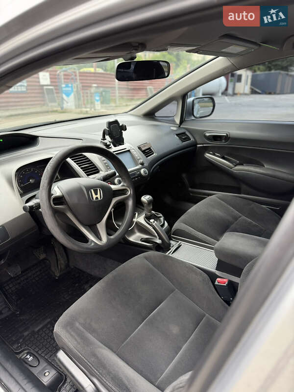 Седан Honda Civic 2011 в Львове