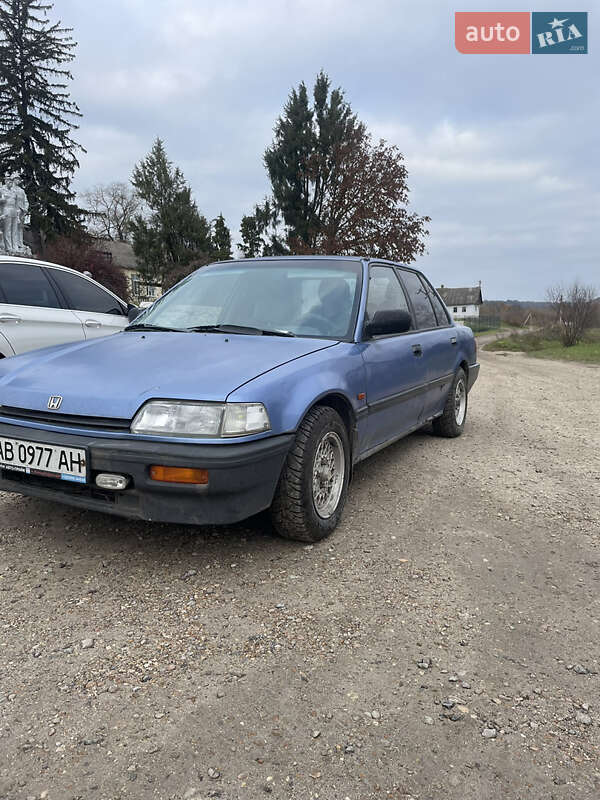 Седан Honda Civic 1988 в Могилів-Подільському