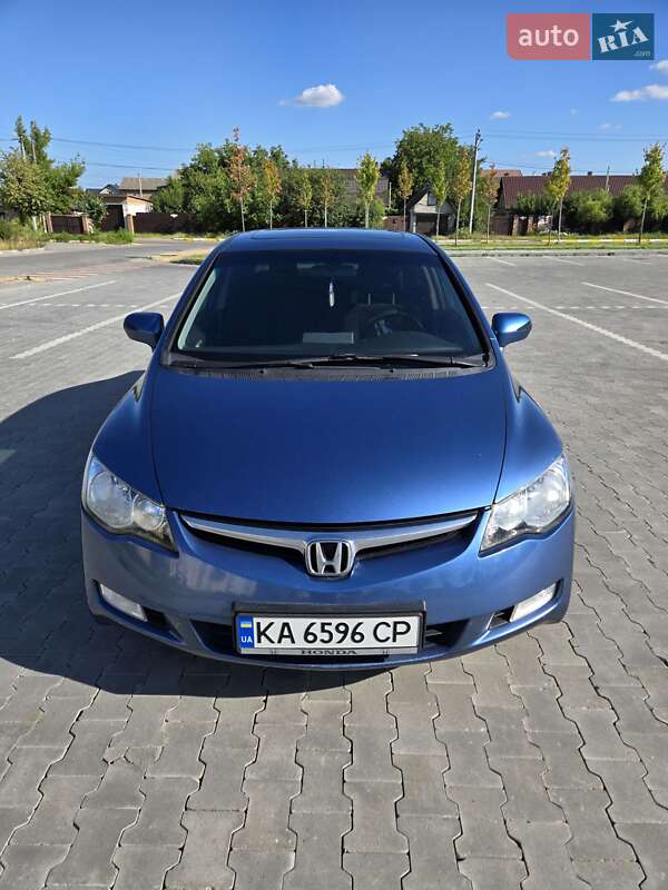 Седан Honda Civic 2008 в Ирпене