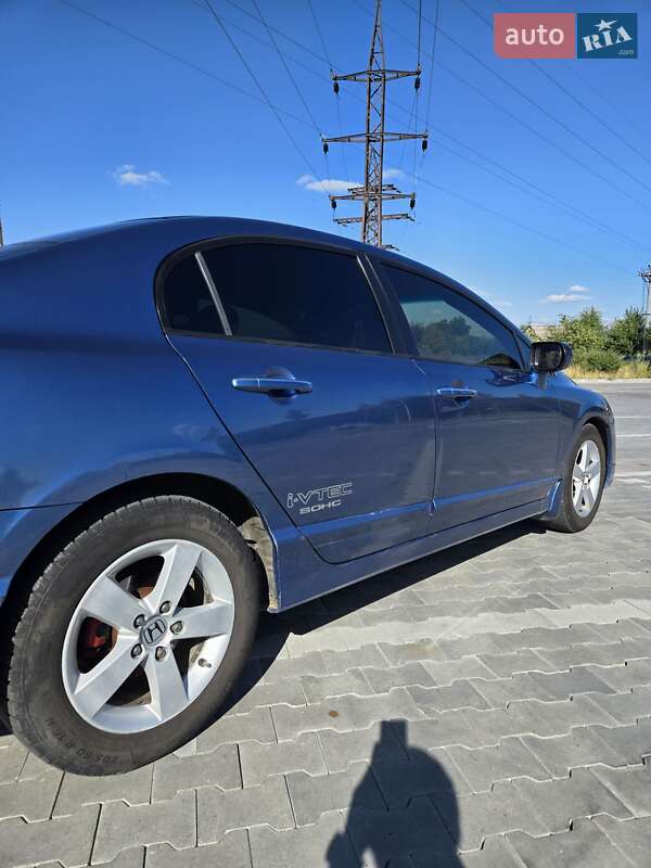 Седан Honda Civic 2008 в Ирпене