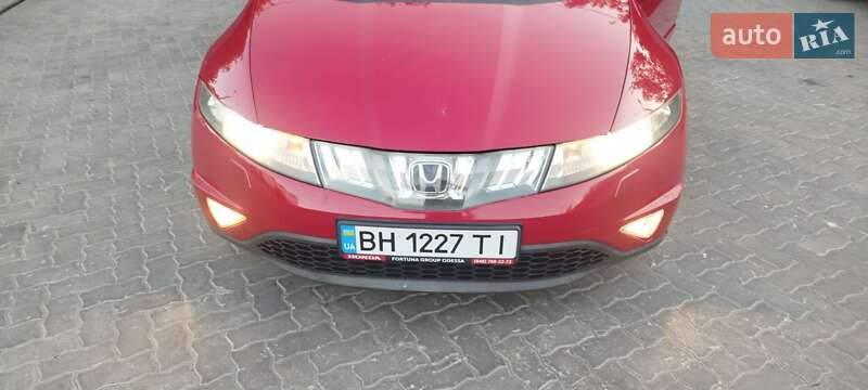 Хэтчбек Honda Civic 2008 в Николаеве