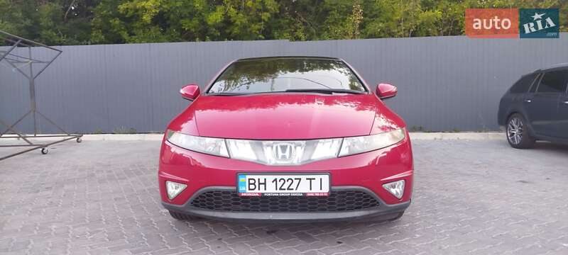 Хэтчбек Honda Civic 2008 в Николаеве