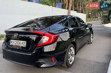 Седан Honda Civic 2018 в 