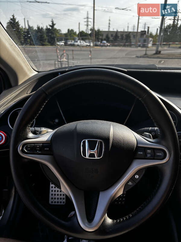 Хэтчбек Honda Civic 2006 в Днепре