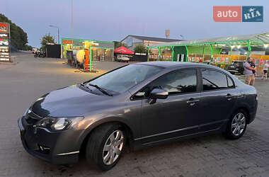 Седан Honda Civic 2011 в 