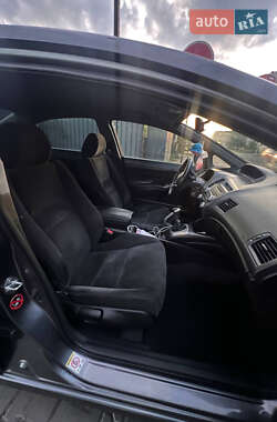 Седан Honda Civic 2011 в 