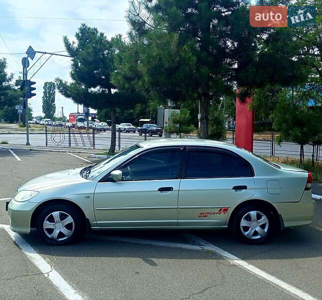 Седан Honda Civic 2004 в Одессе