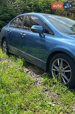 Седан Honda Civic 2007 в Луцке