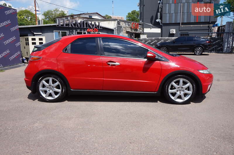 Хэтчбек Honda Civic 2007 в Одессе