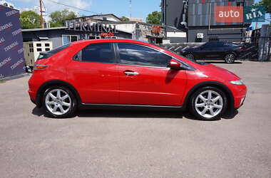 Хэтчбек Honda Civic 2007 в 