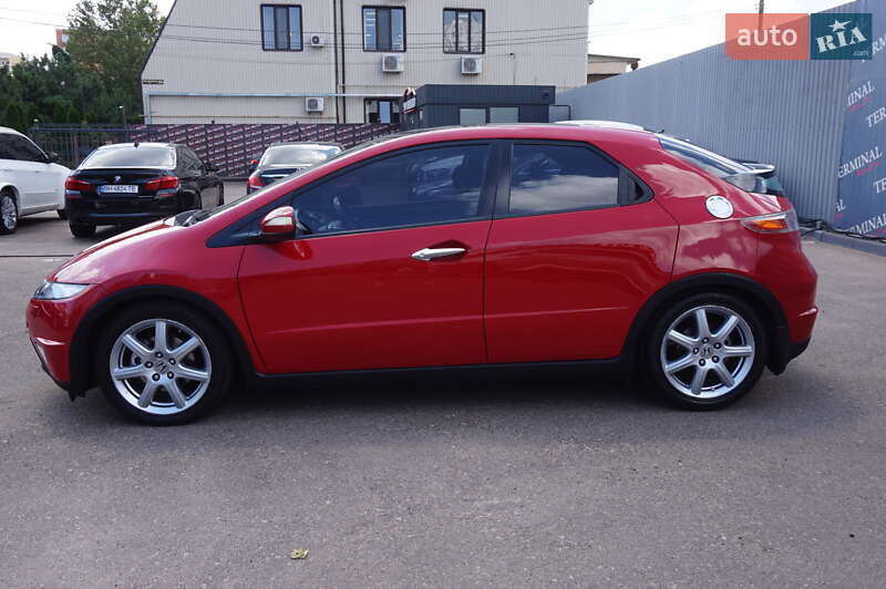 Хэтчбек Honda Civic 2007 в Одессе