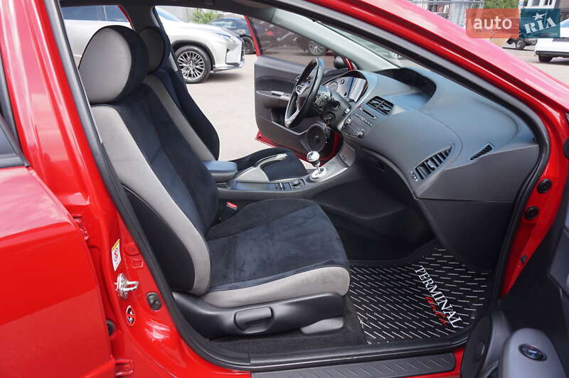 Хэтчбек Honda Civic 2007 в Одессе