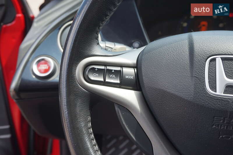 Хэтчбек Honda Civic 2007 в Одессе
