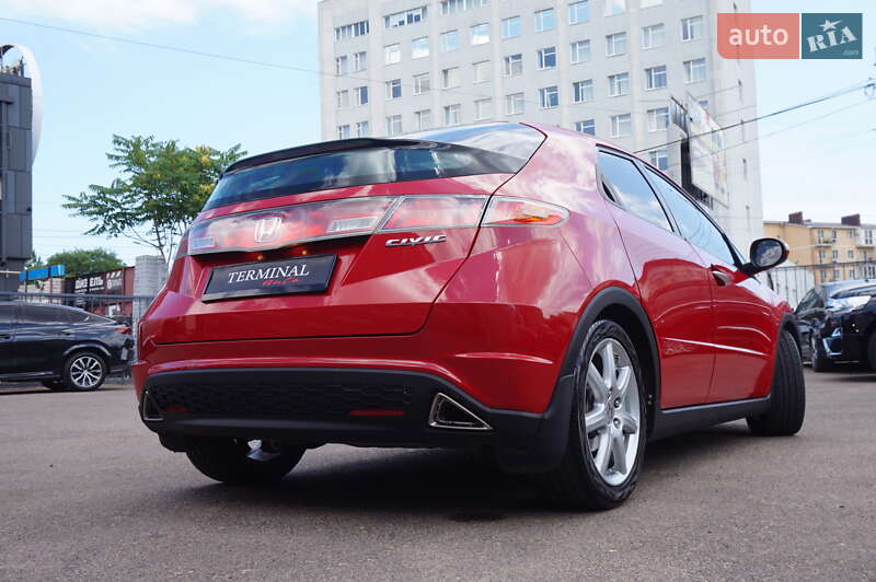 Хэтчбек Honda Civic 2007 в Одессе