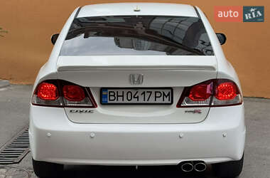 Седан Honda Civic 2011 в 