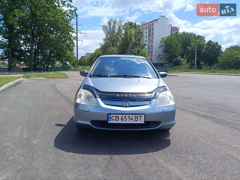 Хэтчбек Honda Civic 2003 в Чернигове