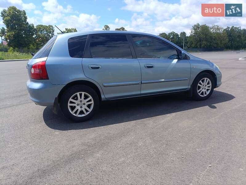 Хэтчбек Honda Civic 2003 в Чернигове