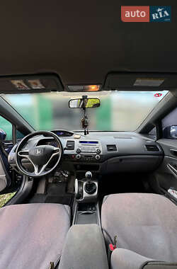 Седан Honda Civic 2007 в Чугуєві