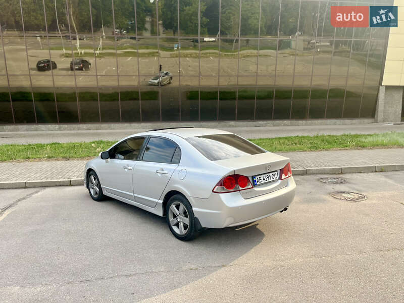 Седан Honda Civic 2008 в Запоріжжі