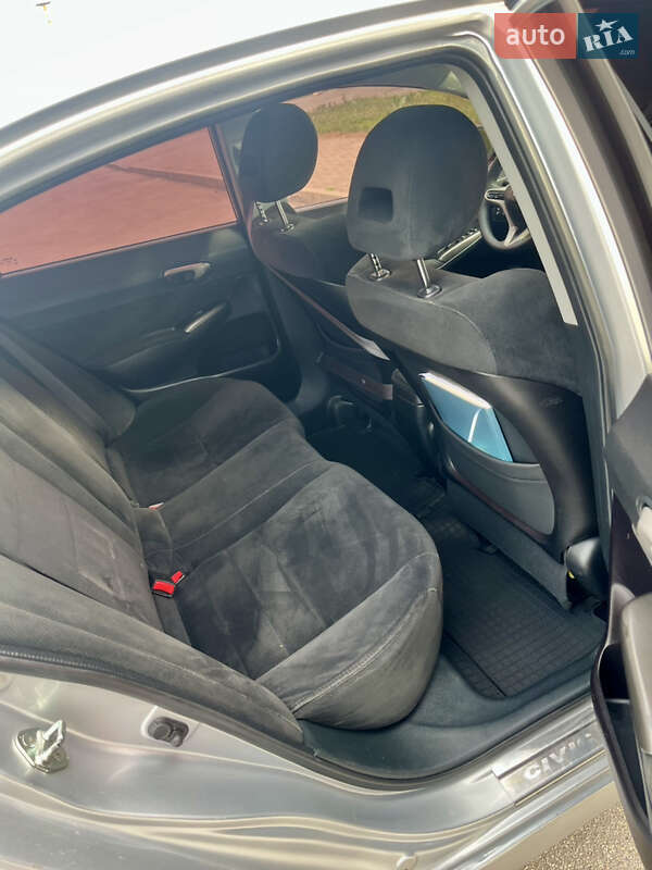 Седан Honda Civic 2008 в Запоріжжі