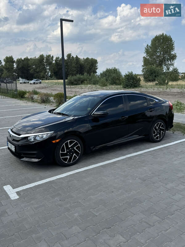 Седан Honda Civic 2016 в Черкассах