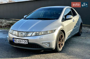 Хетчбек Honda Civic 2008 в Кам'янському