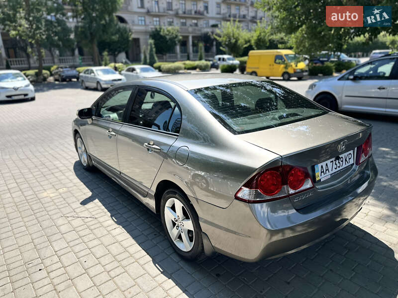 Седан Honda Civic 2008 в Одессе
