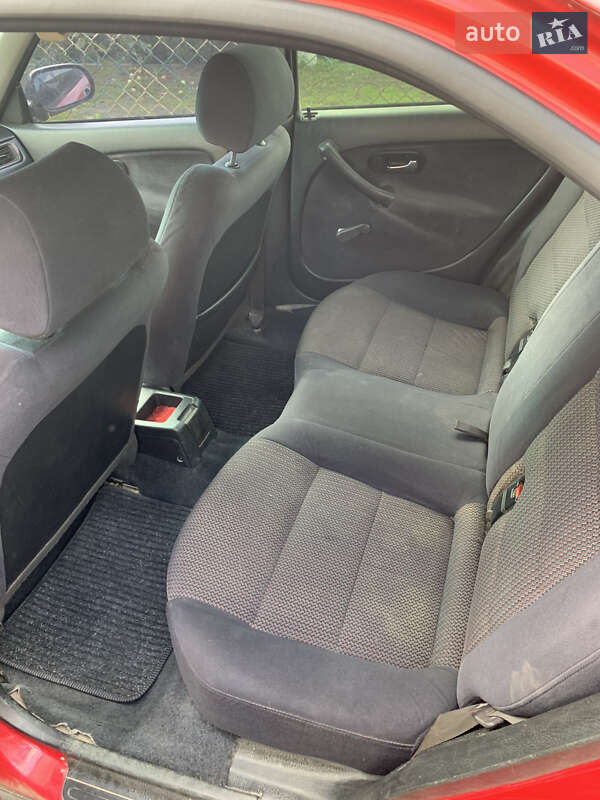 Хэтчбек Honda Civic 1998 в Ровно