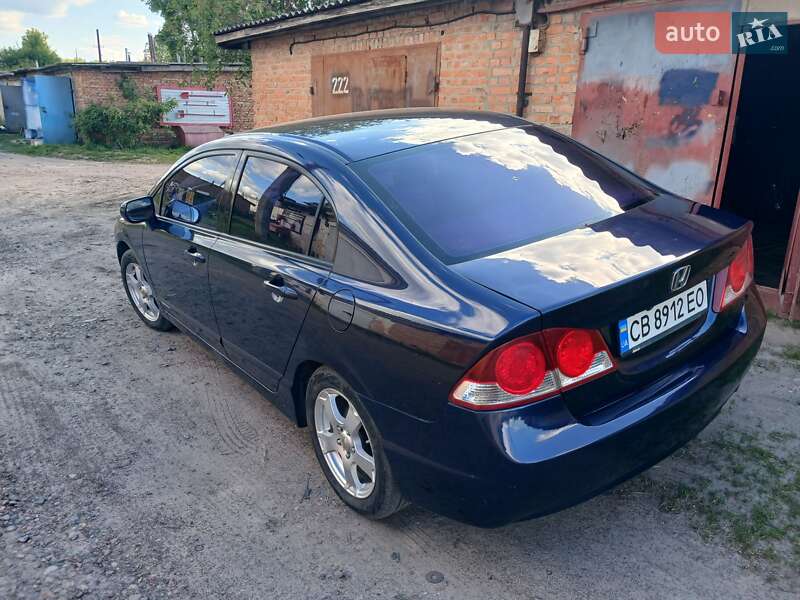 Седан Honda Civic 2007 в Нежине