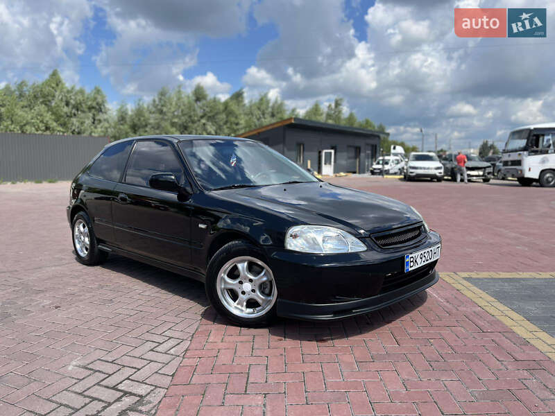 Хэтчбек Honda Civic 1999 в Ровно