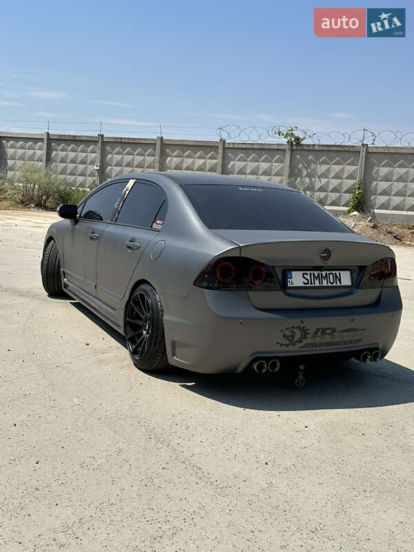 Седан Honda Civic 2006 в Одессе