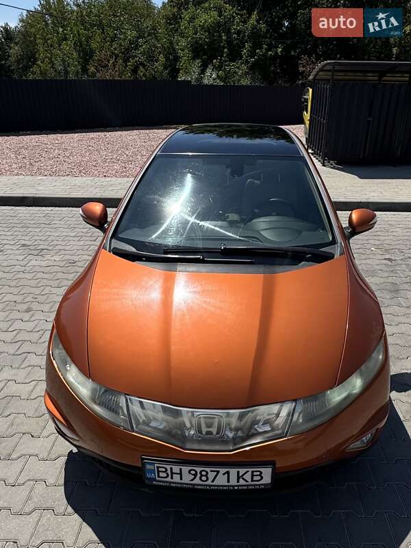 Хэтчбек Honda Civic 2008 в Одессе